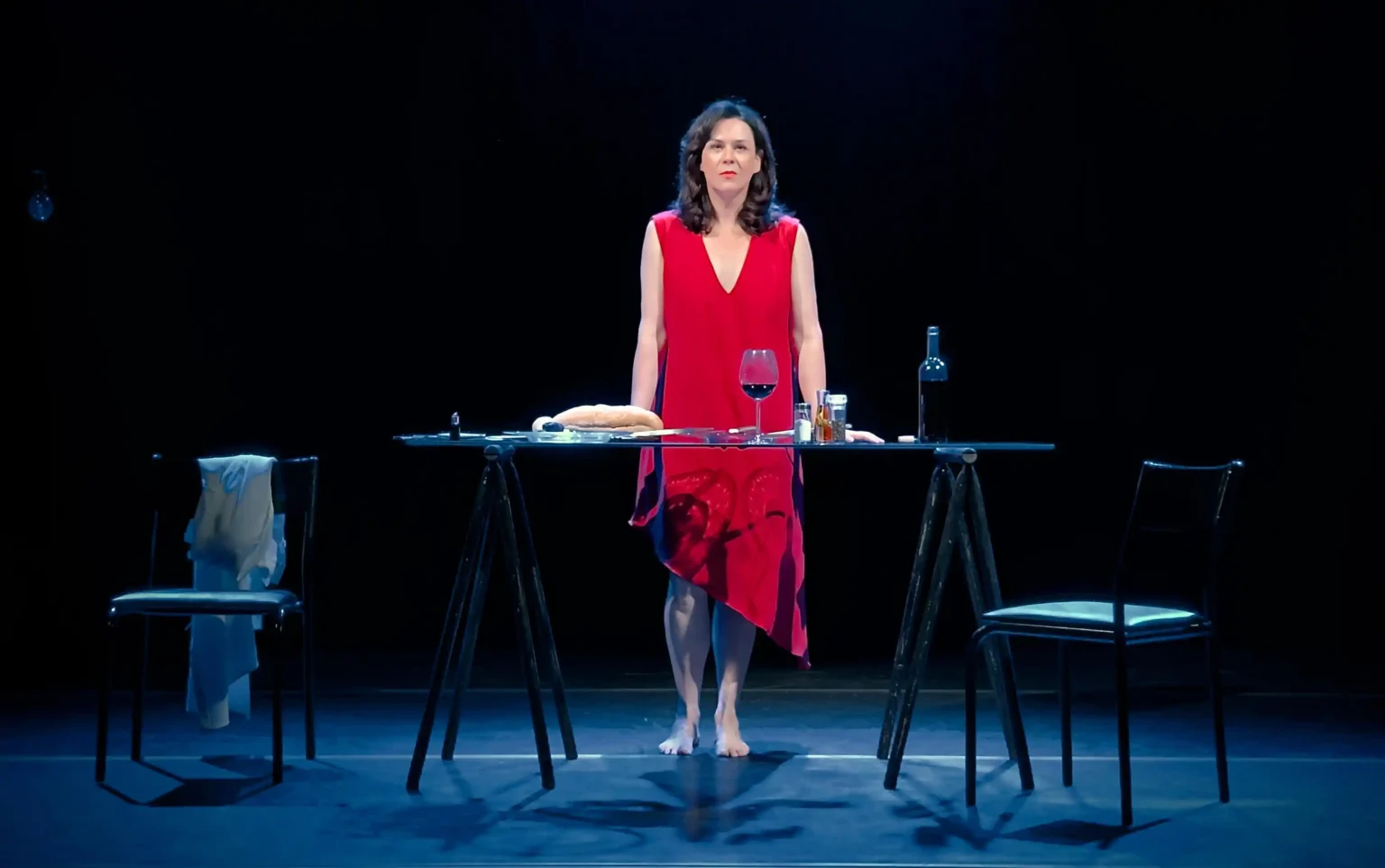 CCBB RJ realiza “Vienen Por Mí”, primeiro solo de Fábia Mirassos, com dramaturgia da chilena Claudia Rodriguez — ambas travestis