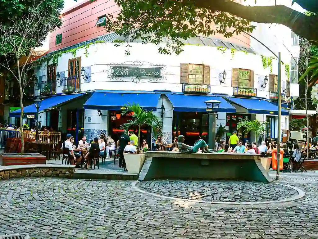 Amistosos do Brasil no Rio movimentam bares com promoções e vantagens para o público