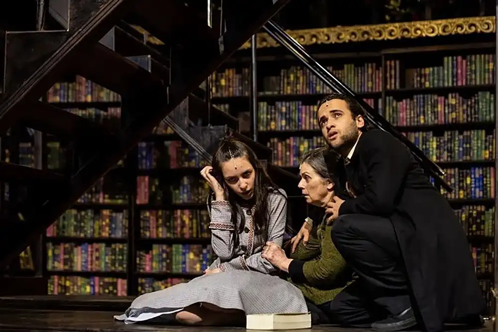 “Hadassa – O Musical” faz apresentações no Teatro Nova Iguaçu Petrobras e no Teatro da Ilha